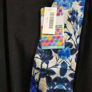 LuLaRoe Jade Capri NWT Size 2XL